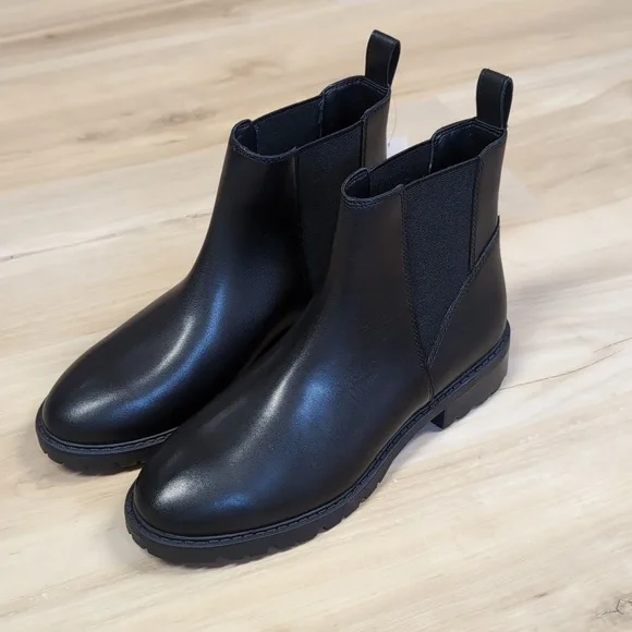 Steve Madden Lorali Women's Leather Chelsea Boot